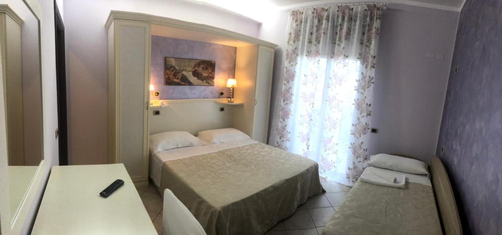Pensione Degli Ulivi Porto SantʼElpidio Cameră foto